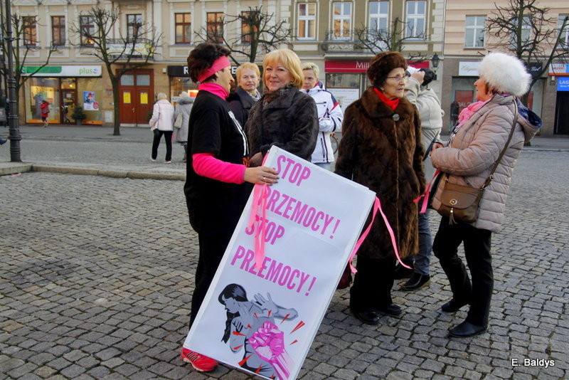 Kobiety razem przeciw przemocy (zdjęcia)