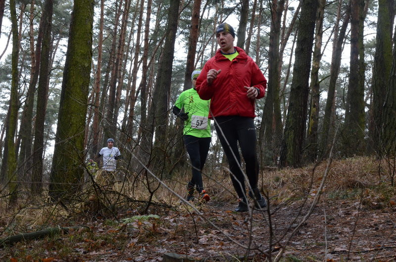 Rywalizacja na trudnej oblodzonej trasie (zdjęcia)