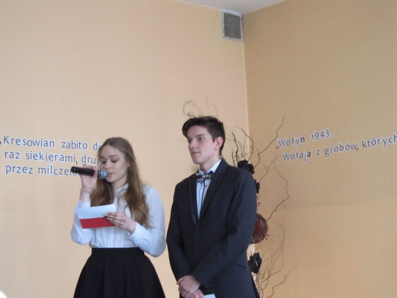 Wołają z grobów, których nie ma (zdjęcia)