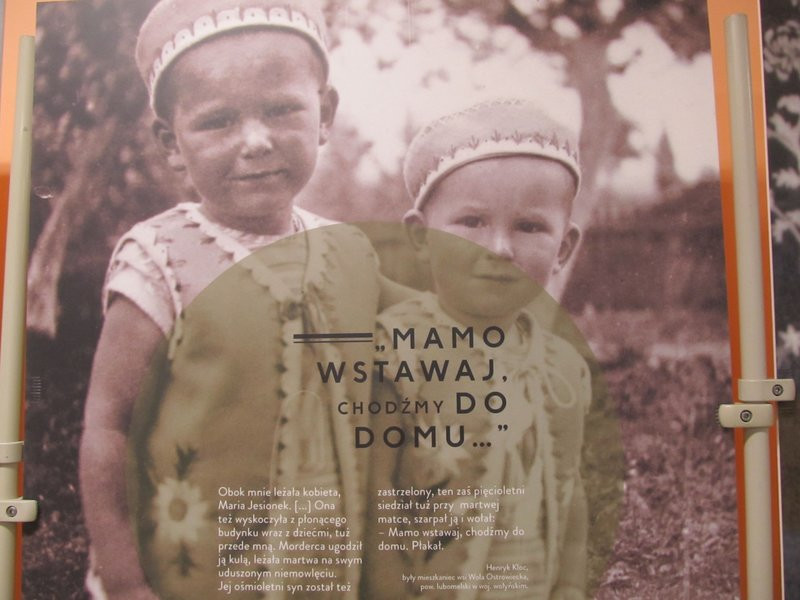 Wołają z grobów, których nie ma (zdjęcia)