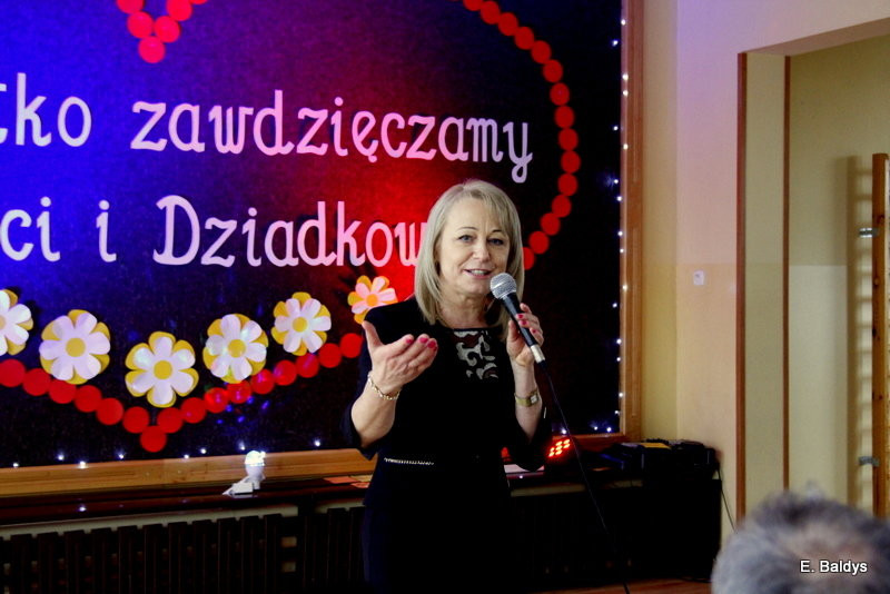 Pszczółki z Garzyna dla babci i dziadka (zdjęcia)