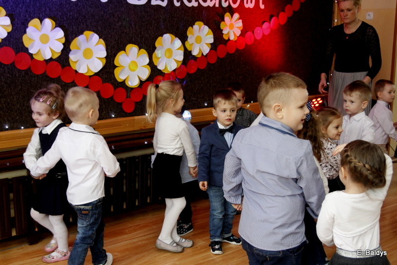 Pszczółki z Garzyna dla babci i dziadka (zdjęcia)
