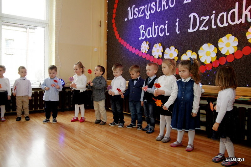 Pszczółki z Garzyna dla babci i dziadka (zdjęcia)