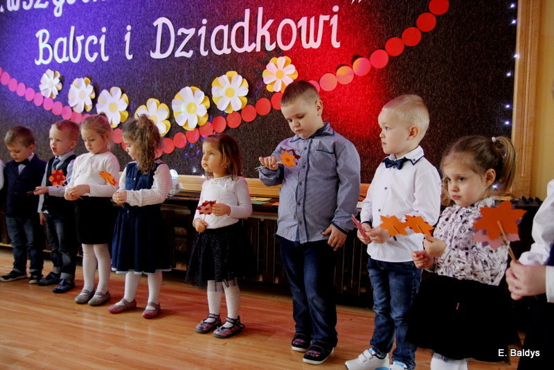 Pszczółki z Garzyna dla babci i dziadka (zdjęcia)