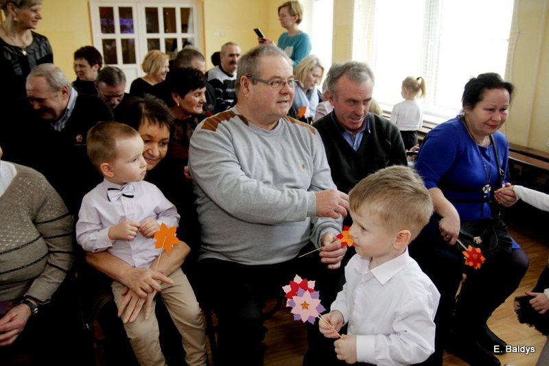 Pszczółki z Garzyna dla babci i dziadka (zdjęcia)
