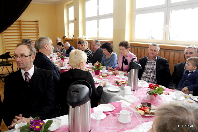 Pszczółki z Garzyna dla babci i dziadka (zdjęcia)