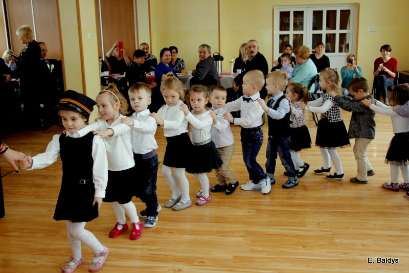 Pszczółki z Garzyna dla babci i dziadka (zdjęcia)