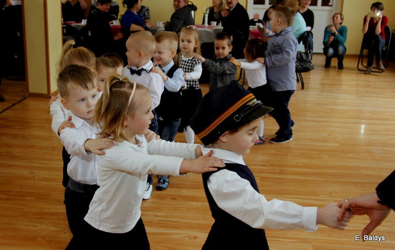 Pszczółki z Garzyna dla babci i dziadka (zdjęcia)