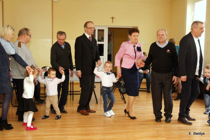 Pszczółki z Garzyna dla babci i dziadka (zdjęcia)