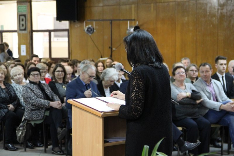 Pamięć o Sybirakach przetrwa w murach szkoły (zdjęcia)