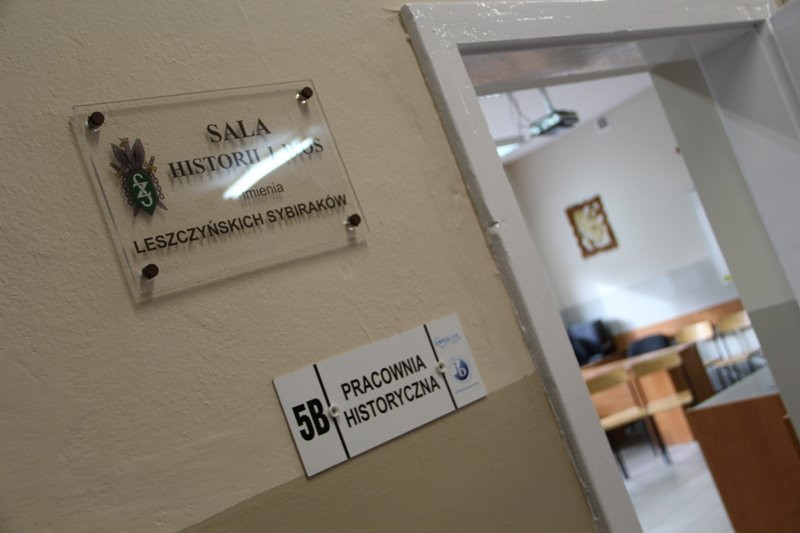 Pamięć o Sybirakach przetrwa w murach szkoły (zdjęcia)
