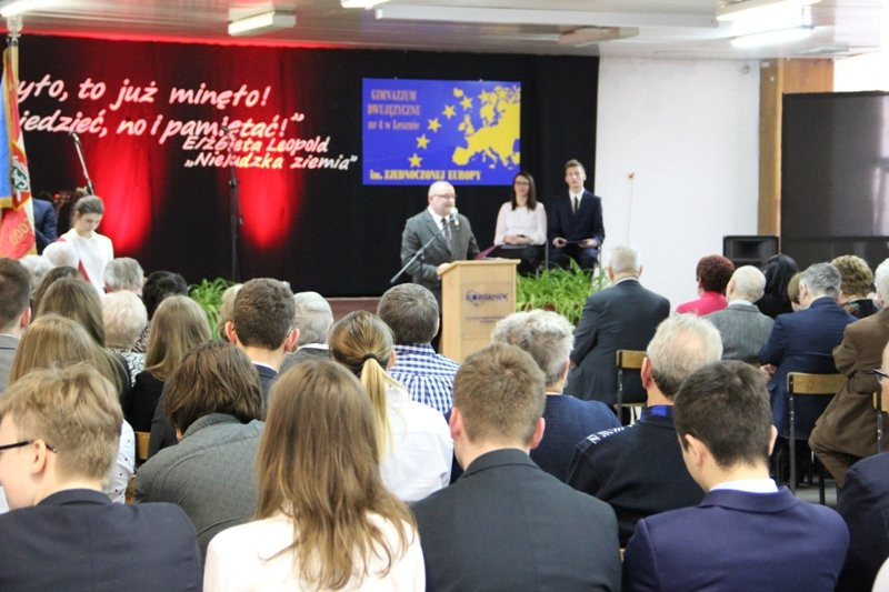 Pamięć o Sybirakach przetrwa w murach szkoły (zdjęcia)