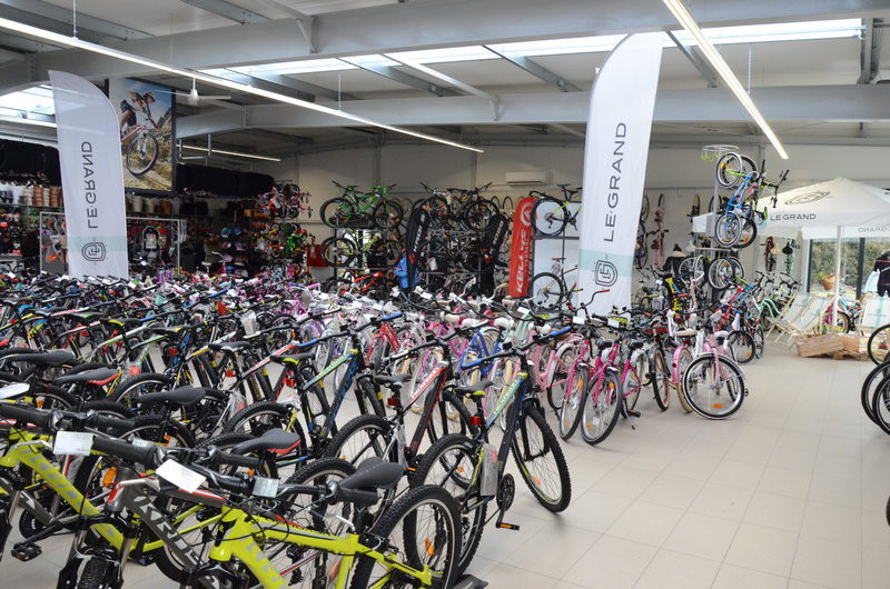 Tysiąc rowerów w nowym salonie (zdjęcia)