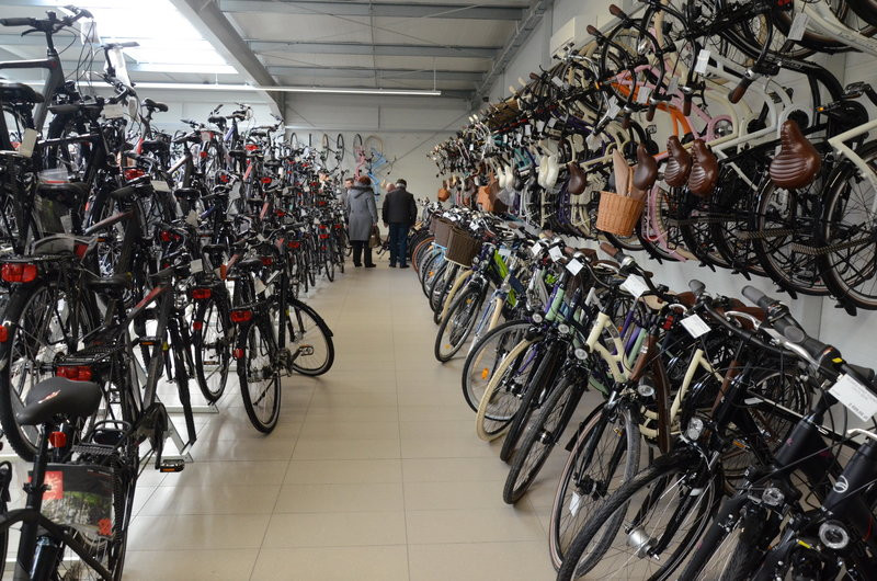 Tysiąc rowerów w nowym salonie (zdjęcia)