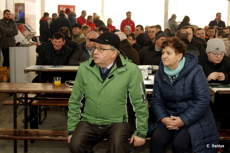 Wzorcowa świniarnia w Nowej Wsi (zdjęcia)