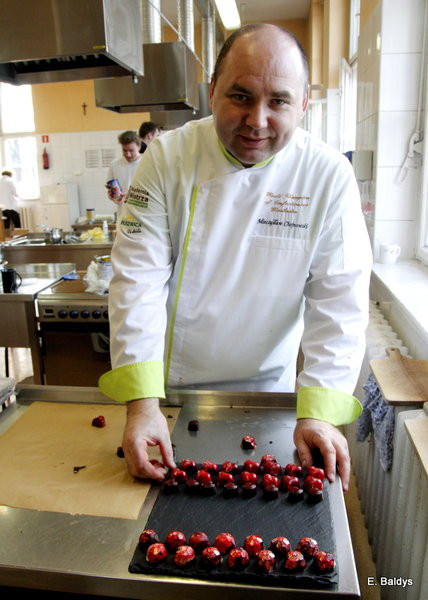 Słodkie warsztaty w ZSE w Lesznie (zdjęcia)