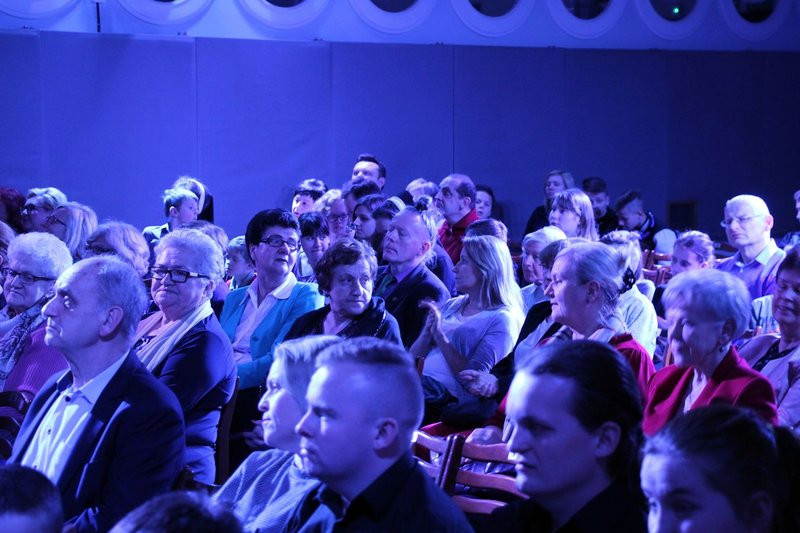 Muzyczne podróże w MOK-u (dźwięk i zdjęcia)