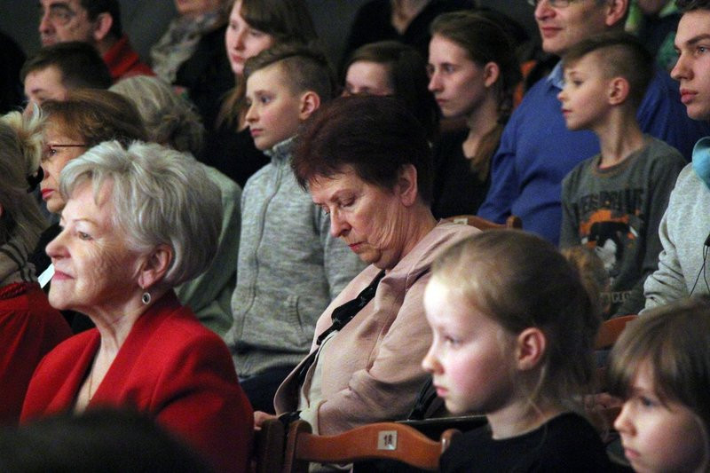 Muzyczne podróże w MOK-u (dźwięk i zdjęcia)