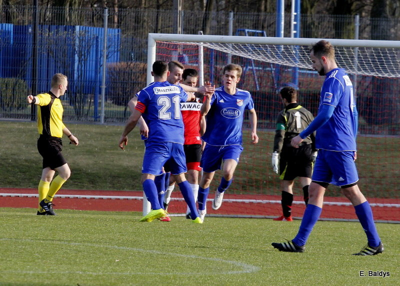 Rawia znów lepsza (zdjęcia)