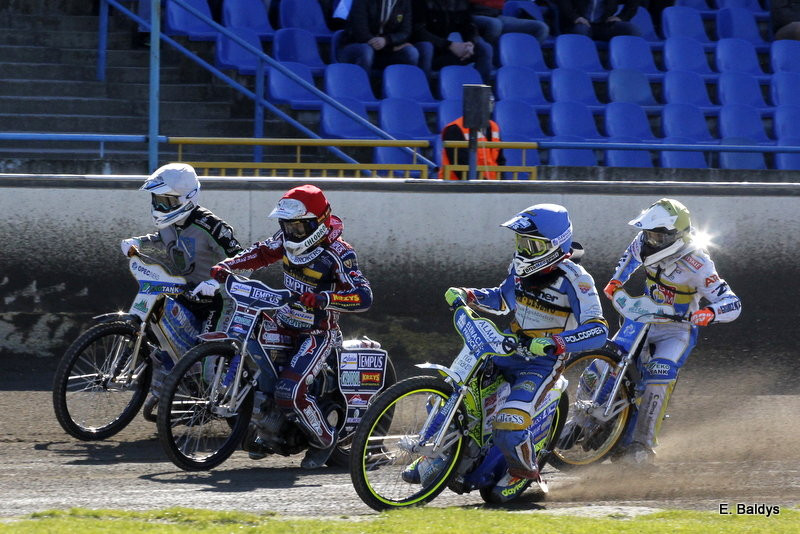 Kibice spragnieni żużla (zdjęcia)