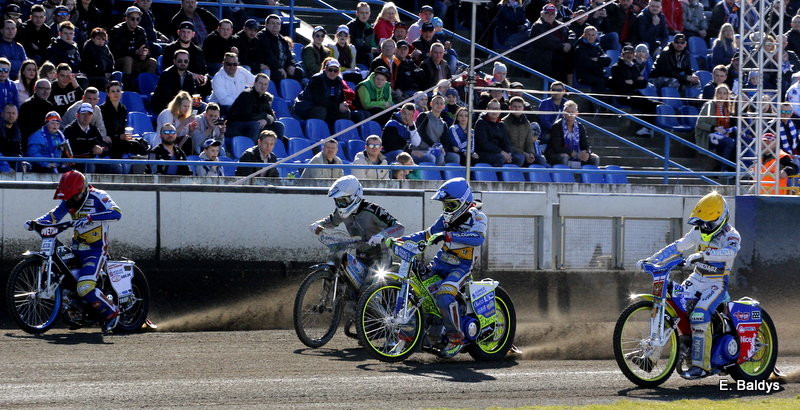 Kibice spragnieni żużla (zdjęcia)