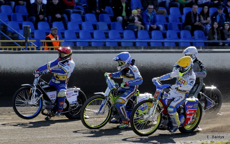 Kibice spragnieni żużla (zdjęcia)