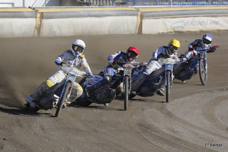 Kibice spragnieni żużla (zdjęcia)