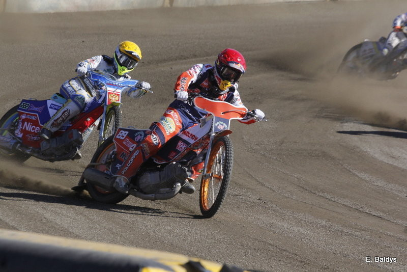 Kibice spragnieni żużla (zdjęcia)