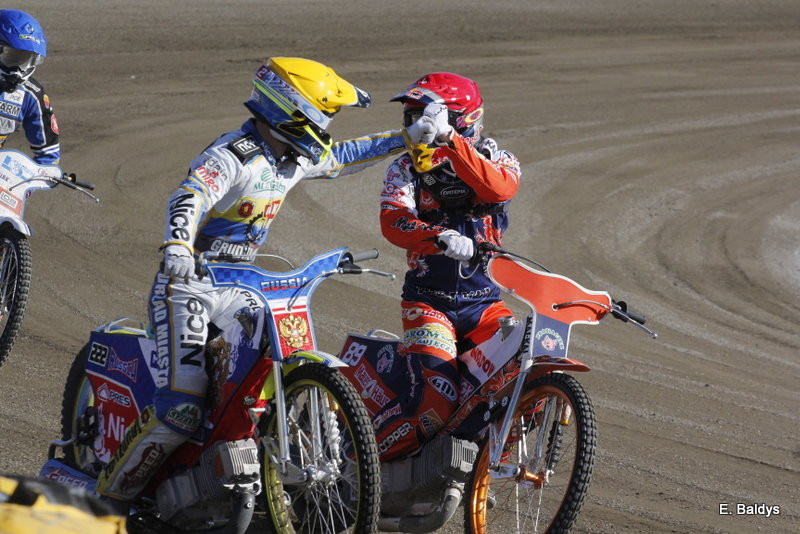 Kibice spragnieni żużla (zdjęcia)