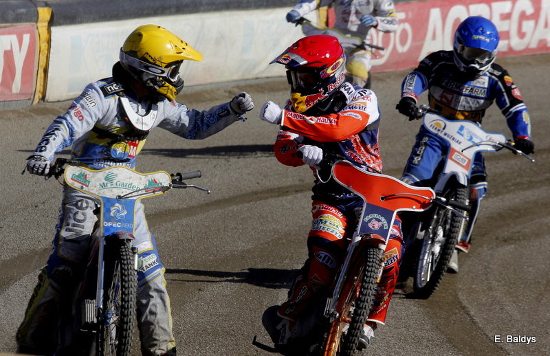 Kibice spragnieni żużla (zdjęcia)