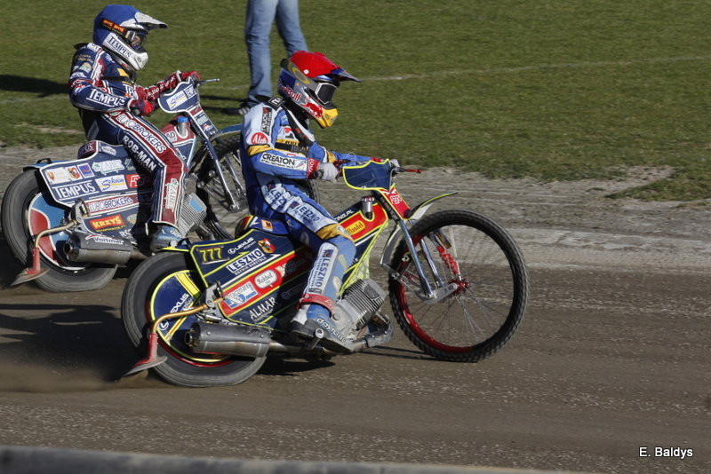 Kibice spragnieni żużla (zdjęcia)