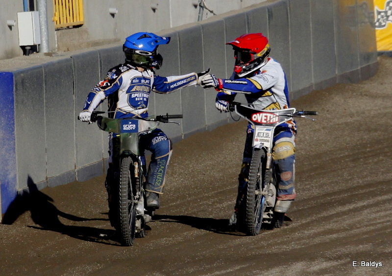 Kibice spragnieni żużla (zdjęcia)