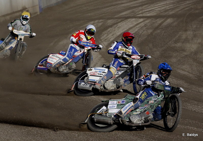 Kibice spragnieni żużla (zdjęcia)