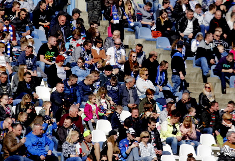 Kibice na sparingu z Grudziądzem (dużo zdjęć)