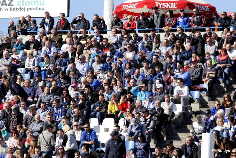 Kibice na sparingu z Grudziądzem (dużo zdjęć)