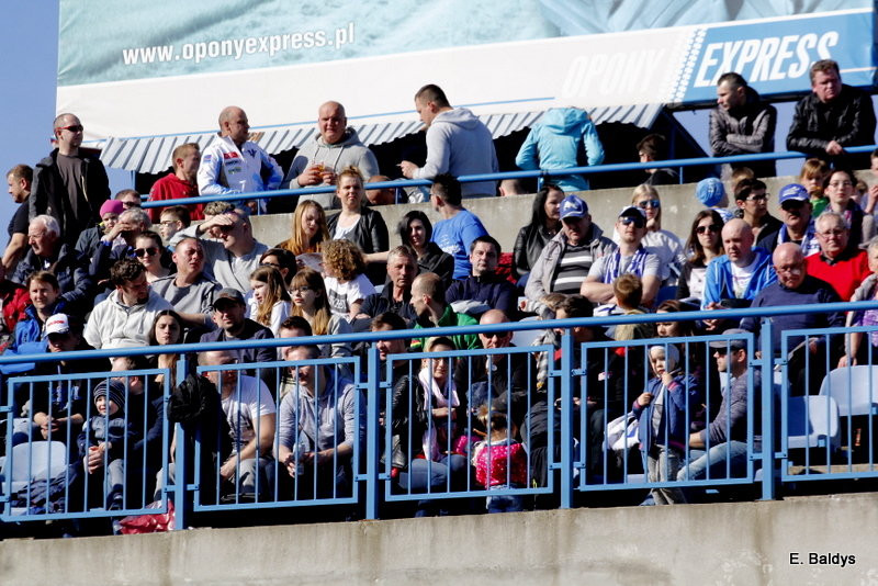 Kibice na sparingu z Grudziądzem (dużo zdjęć)