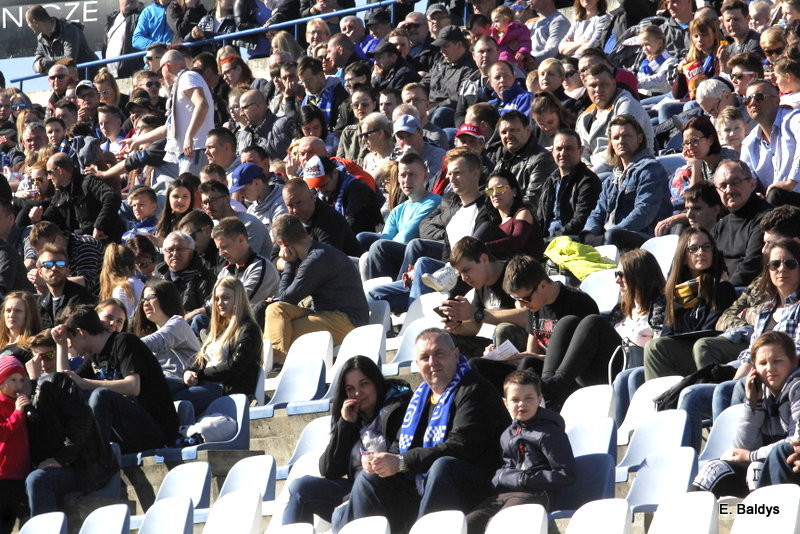 Kibice na sparingu z Grudziądzem (dużo zdjęć)