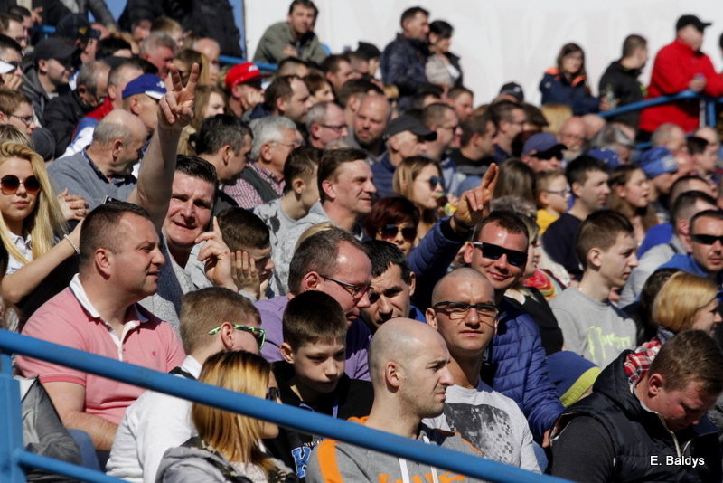 Kibice na sparingu z Grudziądzem (dużo zdjęć)