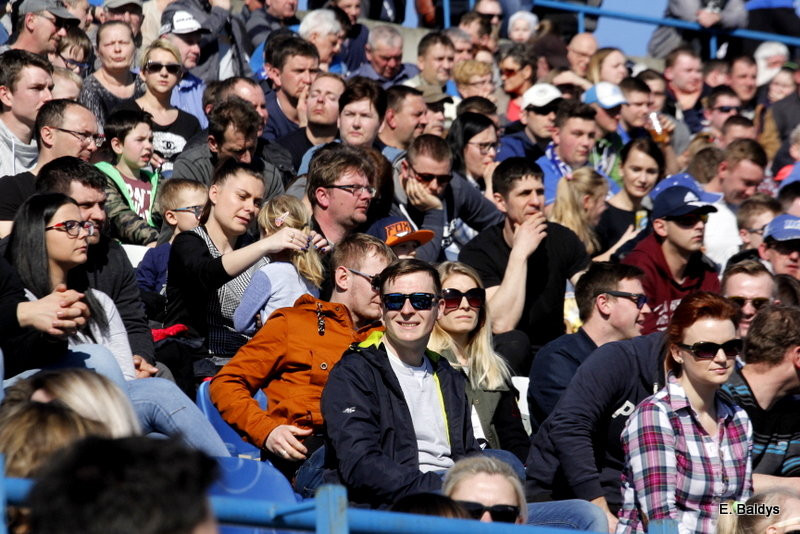 Kibice na sparingu z Grudziądzem (dużo zdjęć)