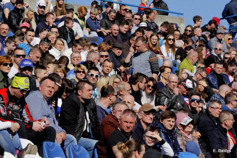 Kibice na sparingu z Grudziądzem (dużo zdjęć)