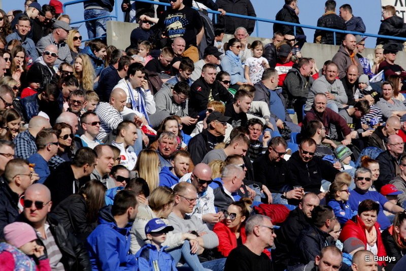 Kibice na sparingu z Grudziądzem (dużo zdjęć)