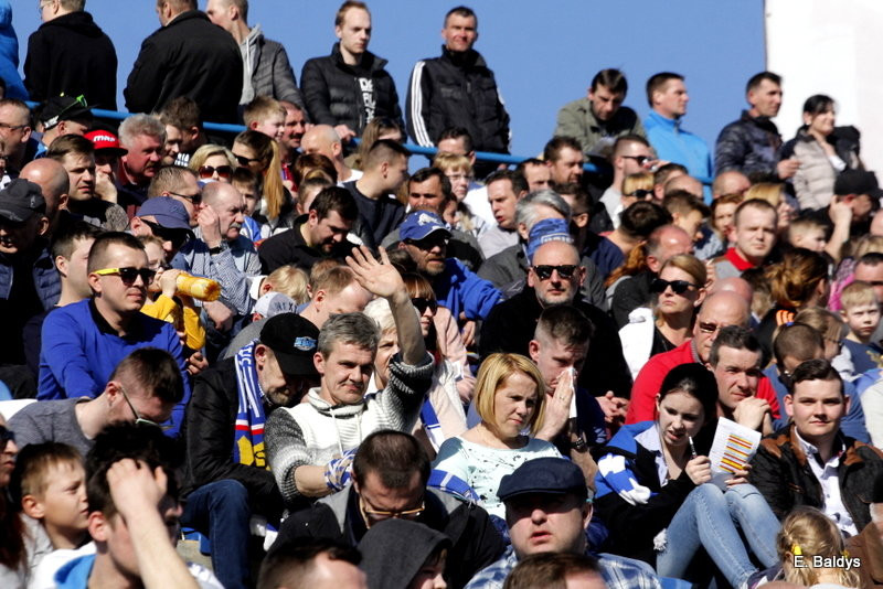 Kibice na sparingu z Grudziądzem (dużo zdjęć)