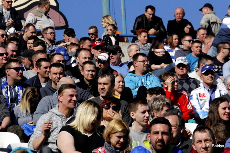 Kibice na sparingu z Grudziądzem (dużo zdjęć)