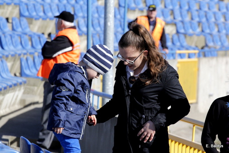Kibice na sparingu z Grudziądzem (dużo zdjęć)