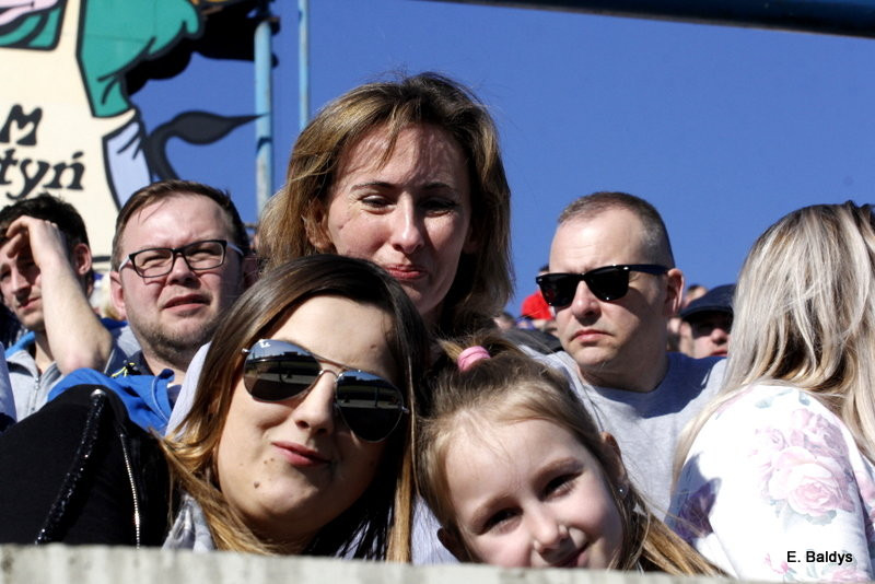 Kibice na sparingu z Grudziądzem (dużo zdjęć)