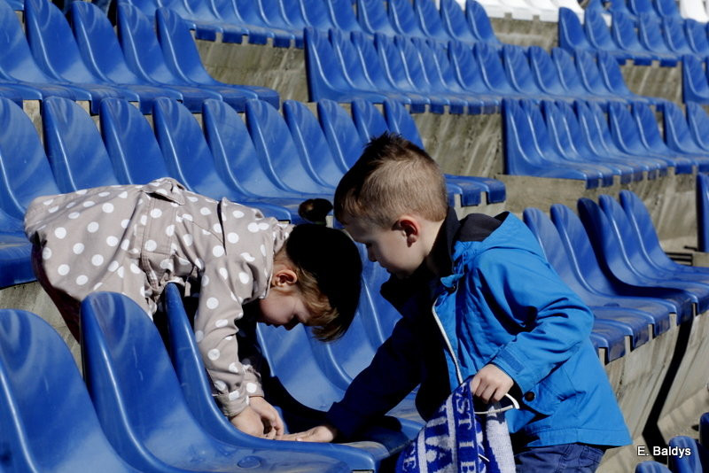 Kibice na sparingu z Grudziądzem (dużo zdjęć)