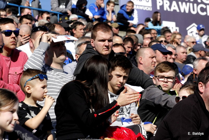 Kibice na sparingu z Grudziądzem (dużo zdjęć)