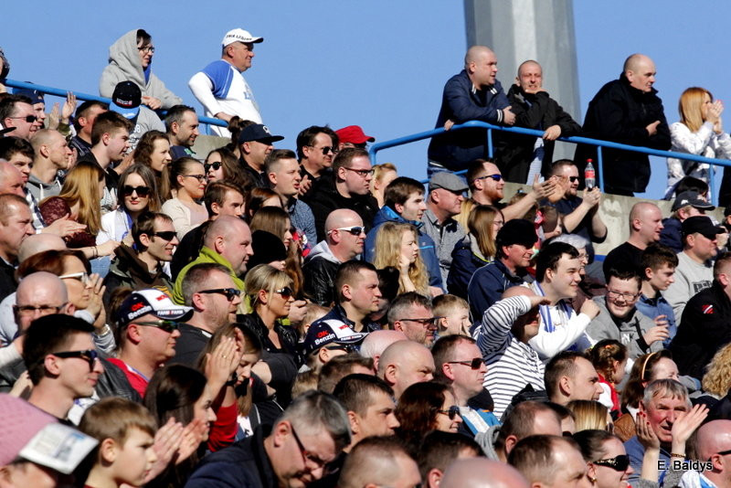 Kibice na sparingu z Grudziądzem (dużo zdjęć)