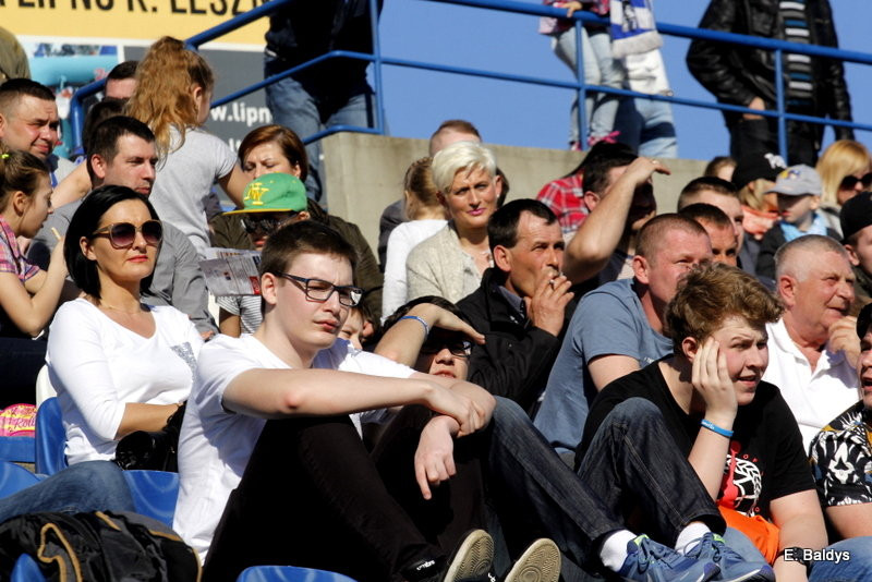 Kibice na sparingu z Grudziądzem (dużo zdjęć)