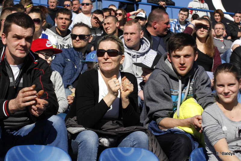 Kibice na sparingu z Grudziądzem (dużo zdjęć)